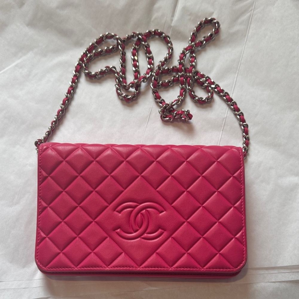 CHANEL Hot Pink Quilted Leather wallet on chain crossbody